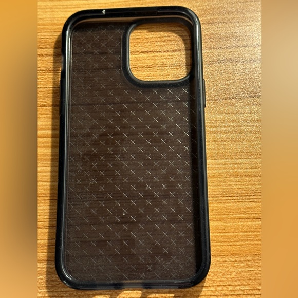 iPhone 13 Pro Max Tech 21 Evo Check Case - Picture 3 of 4